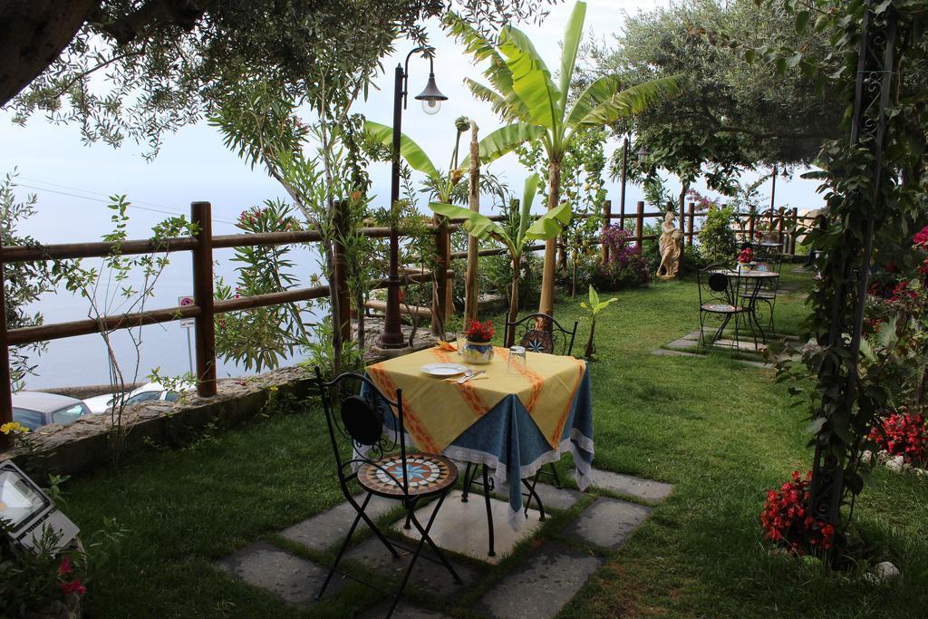 World Center Bed and Breakfast Amalfi Eksteriør billede