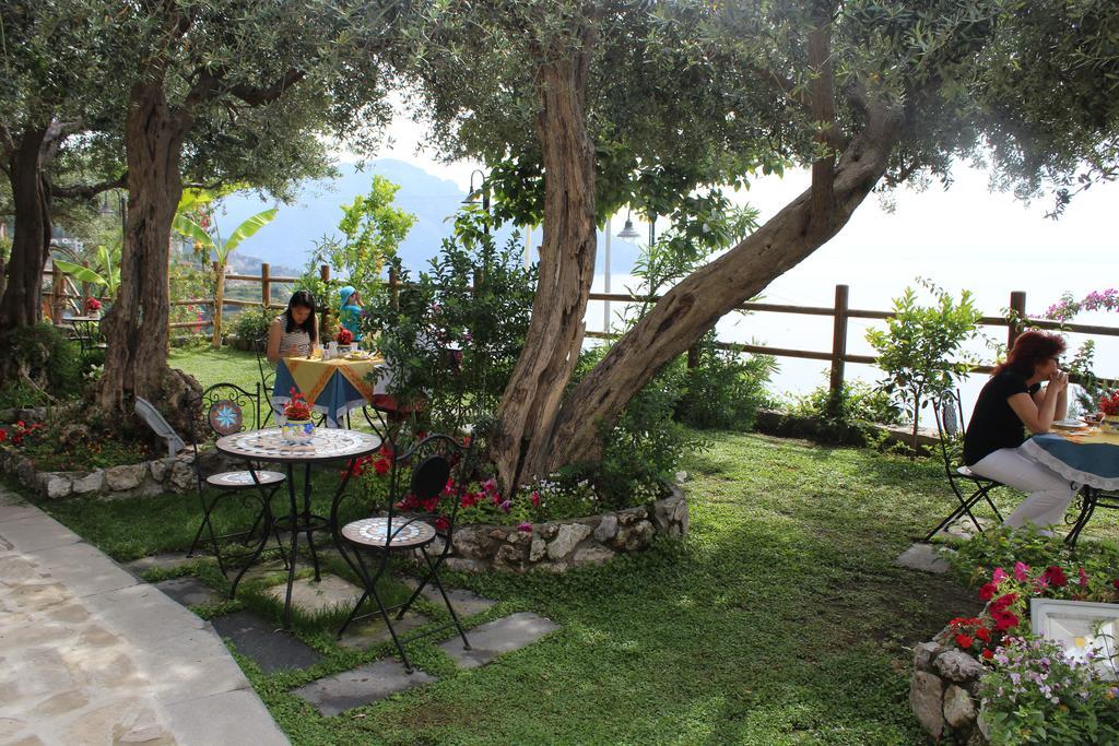World Center Bed and Breakfast Amalfi Eksteriør billede